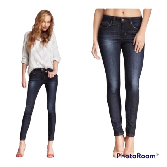 Joe's x Revolve Women's Skinny Ankle DarkWash Brilla Jeans. size 32 - Picture 2 of 7